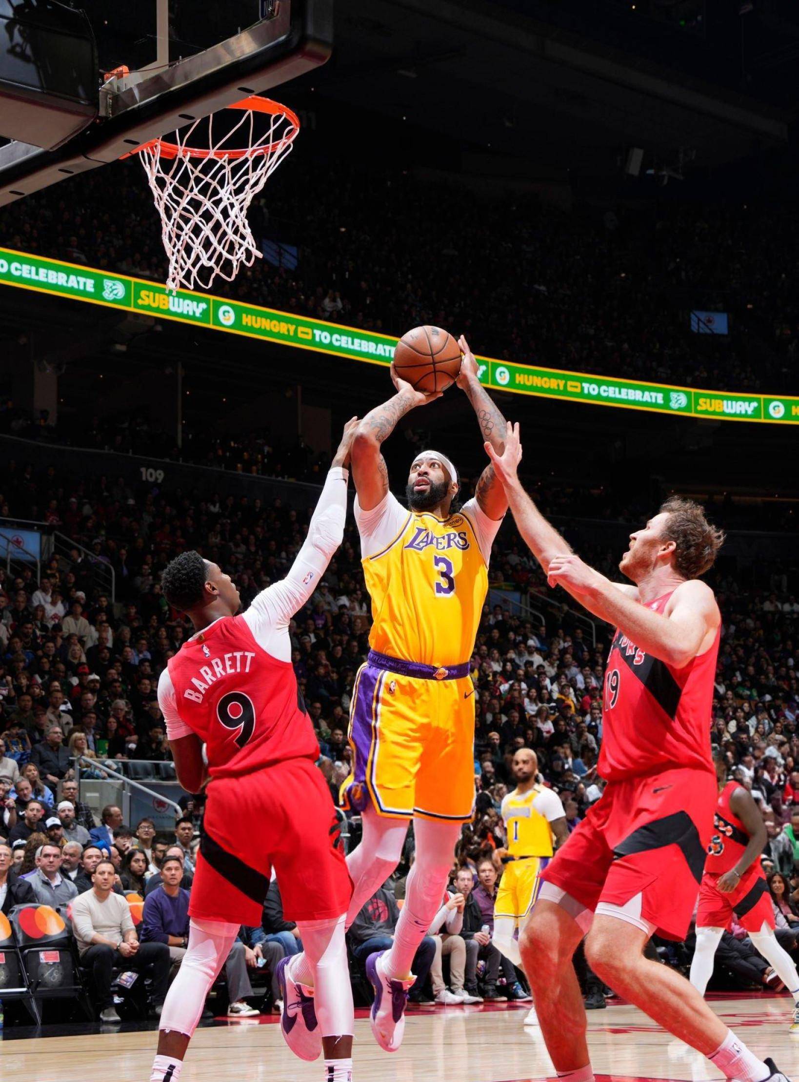 爱游戏体育-NBA总决赛今晚走向成谜，多伦多猛龙防线松动，质疑声仍在，训练强度明显提升的简单介绍